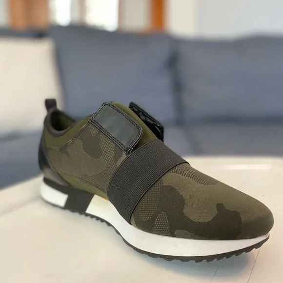 SOLD - Steve Madden ATTACK Camouflage Army Green Women’s Sneakers Size 9.5 - Picture 3 of 9